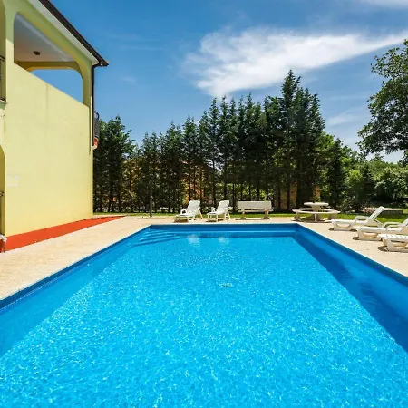 Tanne - Lbn427 * Labin (Istria)