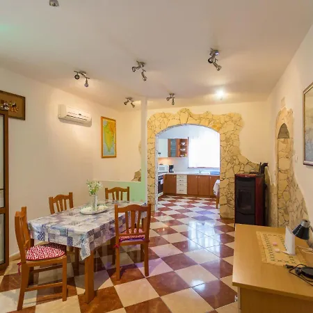 Tanne - Lbn427 By Interhome Labin (Istria)