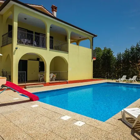 Tanne - Lbn427 By Interhome